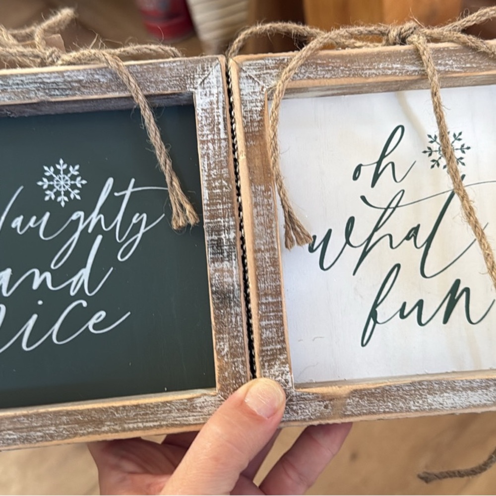Rustic Holiday Wall Decor Set